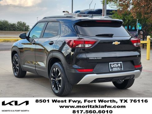 Used 2023 Chevrolet TrailBlazer LT FWD image 6