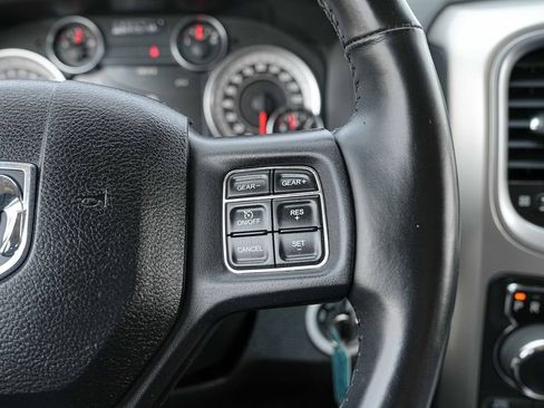 Used 2018 RAM 1500 Big Horn AWD/4WD image 35