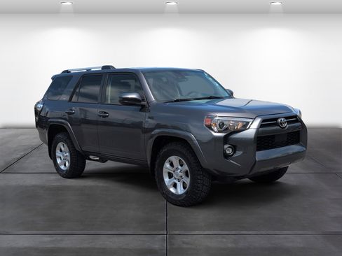 Used 2023 Toyota 4Runner SR5 RWD image 2