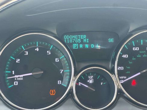 Used 2017 Buick Enclave Convenience FWD image 32