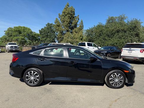 Used 2018 Honda Civic LX image 6