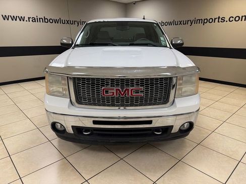 Used 2013 GMC Sierra 1500 SLE RWD image 2