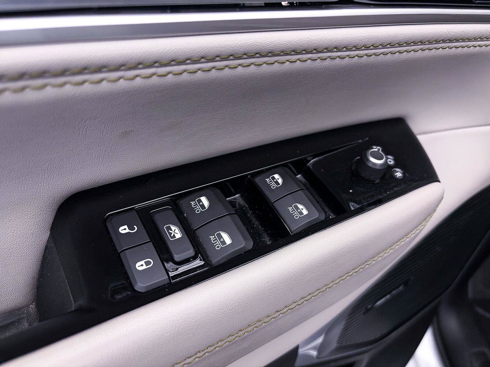 Used 2022 Jeep Wagoneer Series II w/ Premium Group I RWD image 18