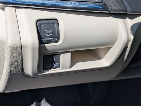 Used 2023 Cadillac CT4 Luxury w/ Sun And Sound Package image 16