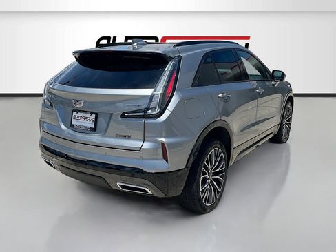 Used 2025 Cadillac XT4 Sport FWD image 7