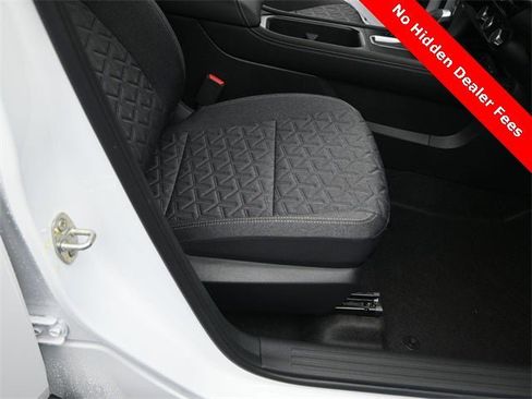 New 2025 Nissan Kicks SV image 31