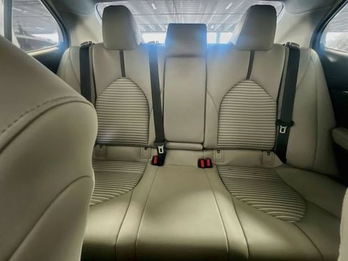 Used 2021 Toyota Camry SE w/ Convenience Package FWD image 26