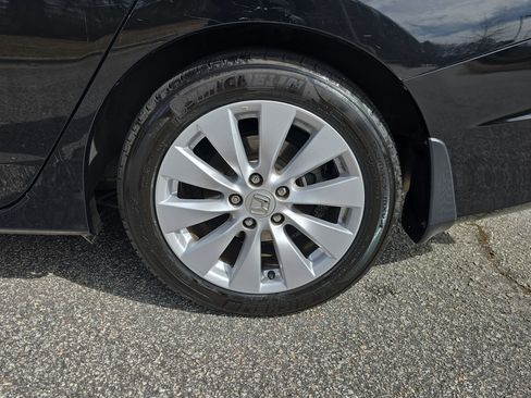 Used 2015 Honda Accord EX-L image 32