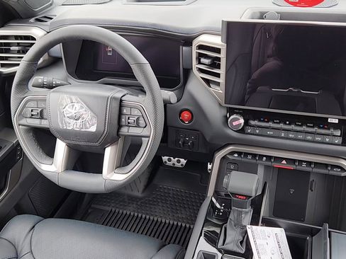 New 2026 Toyota Tundra Platinum AWD/4WD image 5