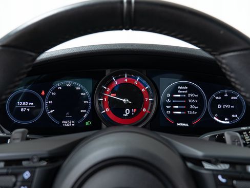 Certified 2020 Porsche 911 Carrera S RWD image 21
