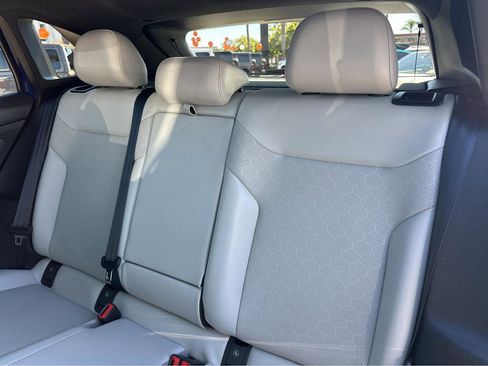 Used 2021 Volkswagen ID.4 Pro S w/ ID.4 Protection Package image 9