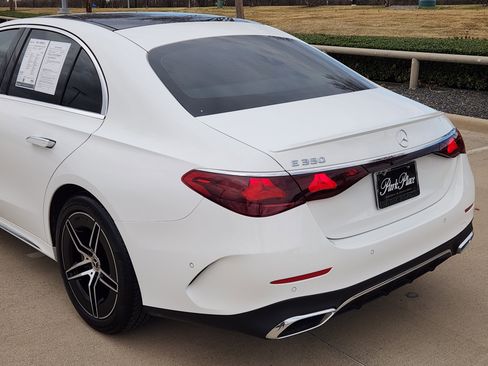 Used 2025 Mercedes-Benz E 350 Sedan image 13