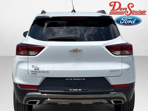 Used 2021 Chevrolet TrailBlazer ACTIV w/ Sun and Liftgate Package AWD/4WD image 8