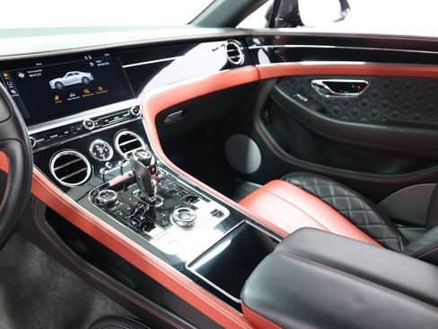 Used 2020 Bentley Continental GT AWD/4WD image 39