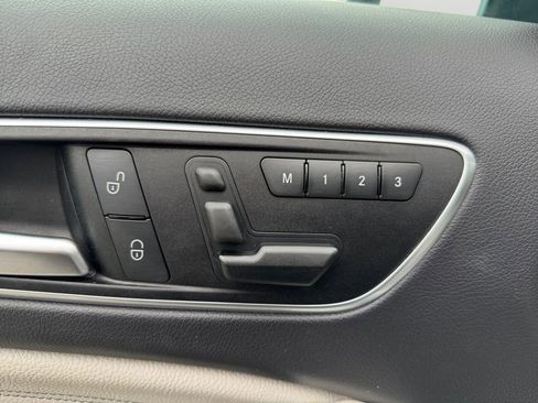 Used 2015 Mercedes-Benz GLA 250 4MATIC image 25