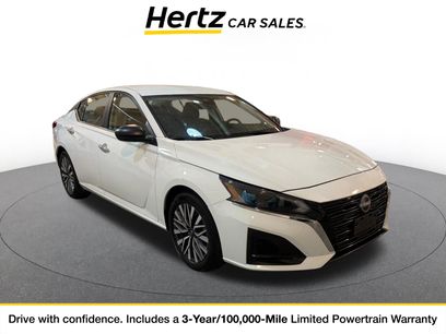 Used 2025 Nissan Altima 2.5 SV