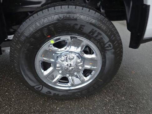 New 2026 RAM 2500 Tradesman w/ Chrome Appearance Group image 33