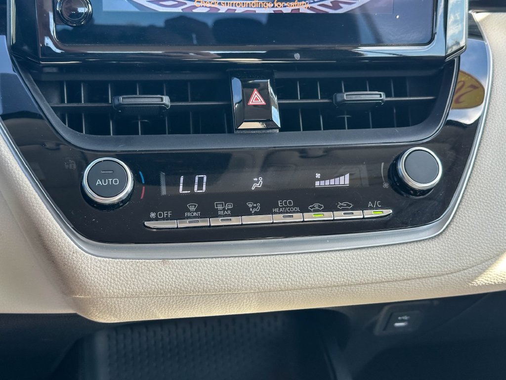 Used 2026 Toyota Corolla LE FWD image 30