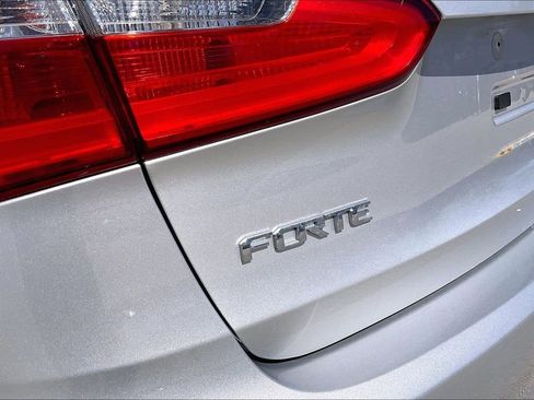 Used 2014 Kia Forte LX w/ Popular Package FWD image 29