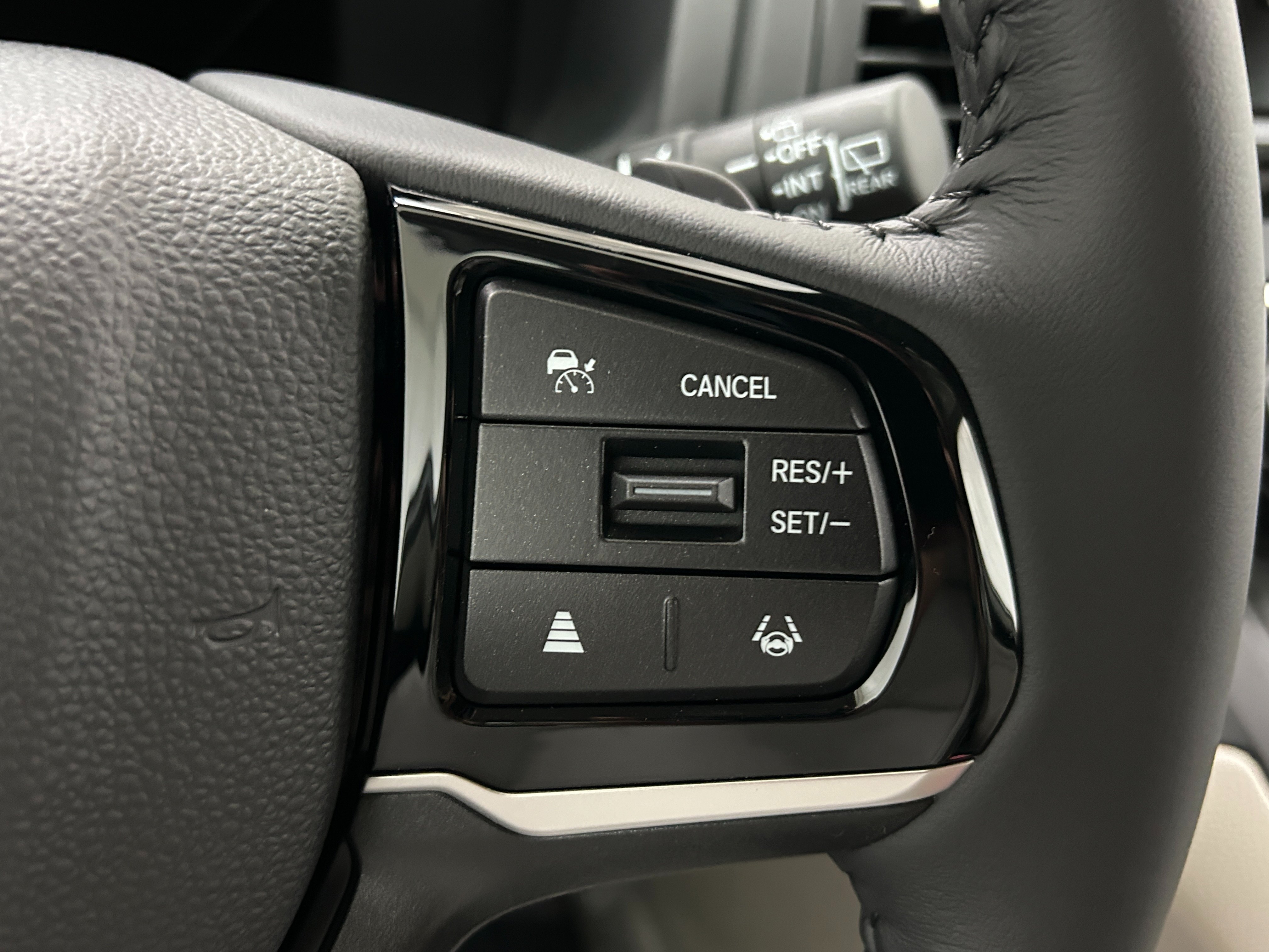New 2027 Honda Odyssey EX-L image 14