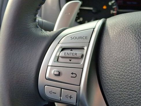 Used 2017 Nissan Altima 2.5 SR image 24