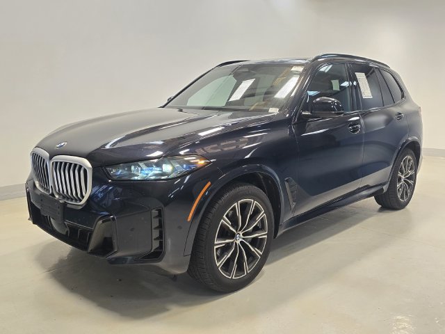 Used 2026 BMW X5 xDrive40i w/ M Sport Package AWD/4WD image 34