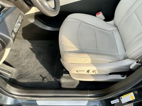 Used 2021 Buick Enclave Essence w/ Sound and Sites Package image 44