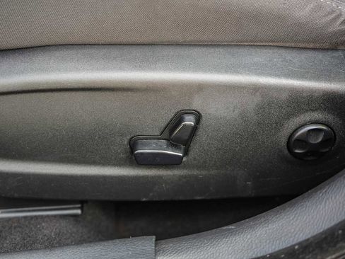 Used 2019 Dodge Charger GT w/ Blacktop Package image 21