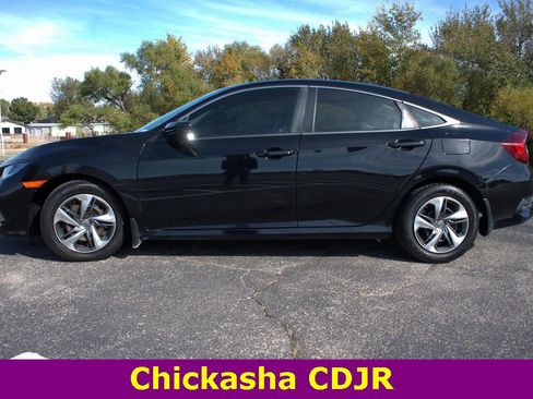 Used 2019 Honda Civic LX image 4