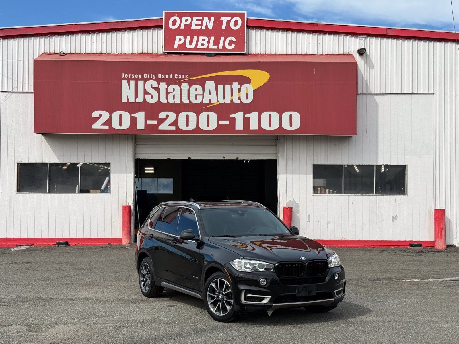 Used 2017 BMW X5 xDrive35i AWD/4WD image 1