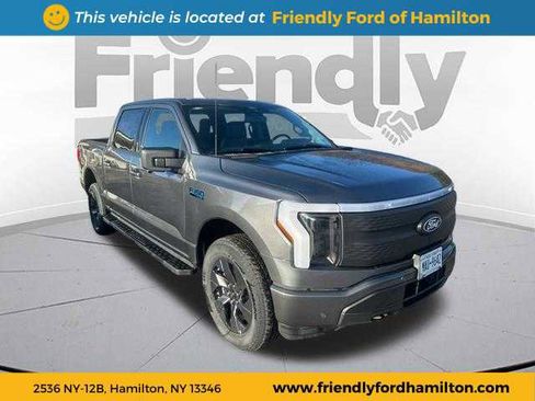 Used 2025 Ford F150 Lightning Flash image 3