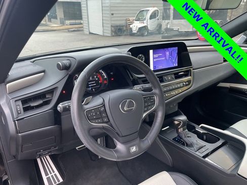 Used 2023 Lexus ES 350 F Sport w/ Accessory Package (Z2) image 11