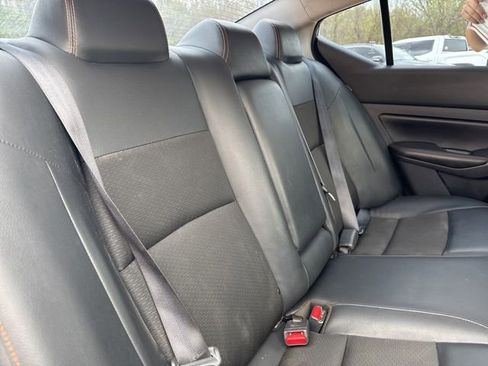 Used 2022 Nissan Altima 2.5 SR w/ Midnight Edition Package image 15