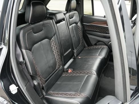 Used 2022 Jeep Grand Cherokee Summit w/ Adv Protech Group IV AWD/4WD image 21