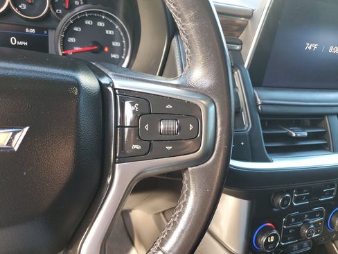 Used 2021 Chevrolet Suburban LT w/ Rear Media and Nav Package AWD/4WD image 26