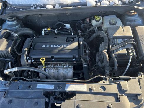 Used 2012 Chevrolet Cruze LS w/ Connectivity Package image 9