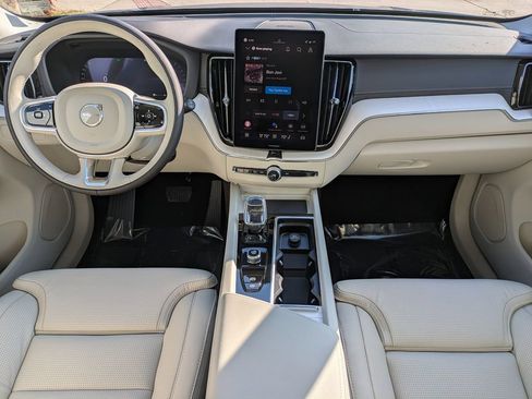 New 2026 Volvo XC60 B5 Ultra w/ Protection Package Premier AWD/4WD image 14