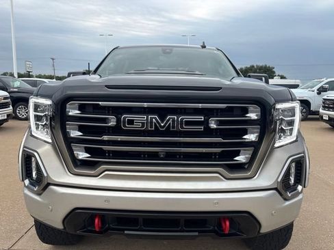 Used 2021 GMC Sierra 1500 AT4 w/ AT4 Premium Package AWD/4WD image 10