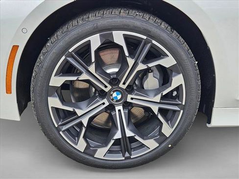 Used 2026 BMW 330i Sedan w/ Premium Package image 10