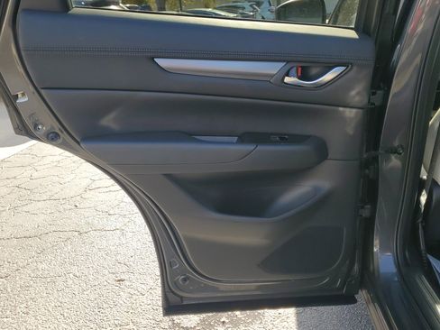 Used 2023 MAZDA CX-5 AWD 2.5 S w/ Preferred Package image 12