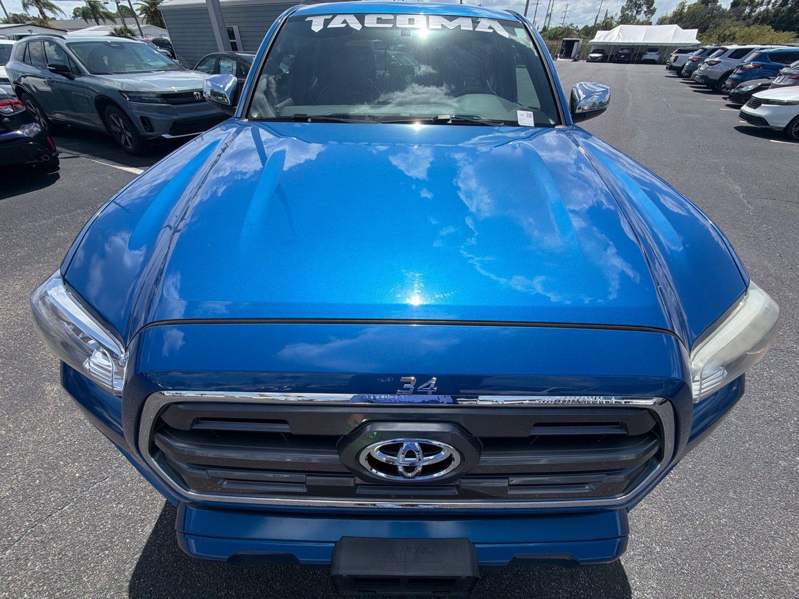 Used 2017 Toyota Tacoma Limited w/ Tow Package AWD/4WD image 58