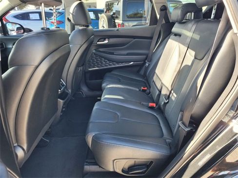 Used 2019 Hyundai Santa Fe Limited image 6