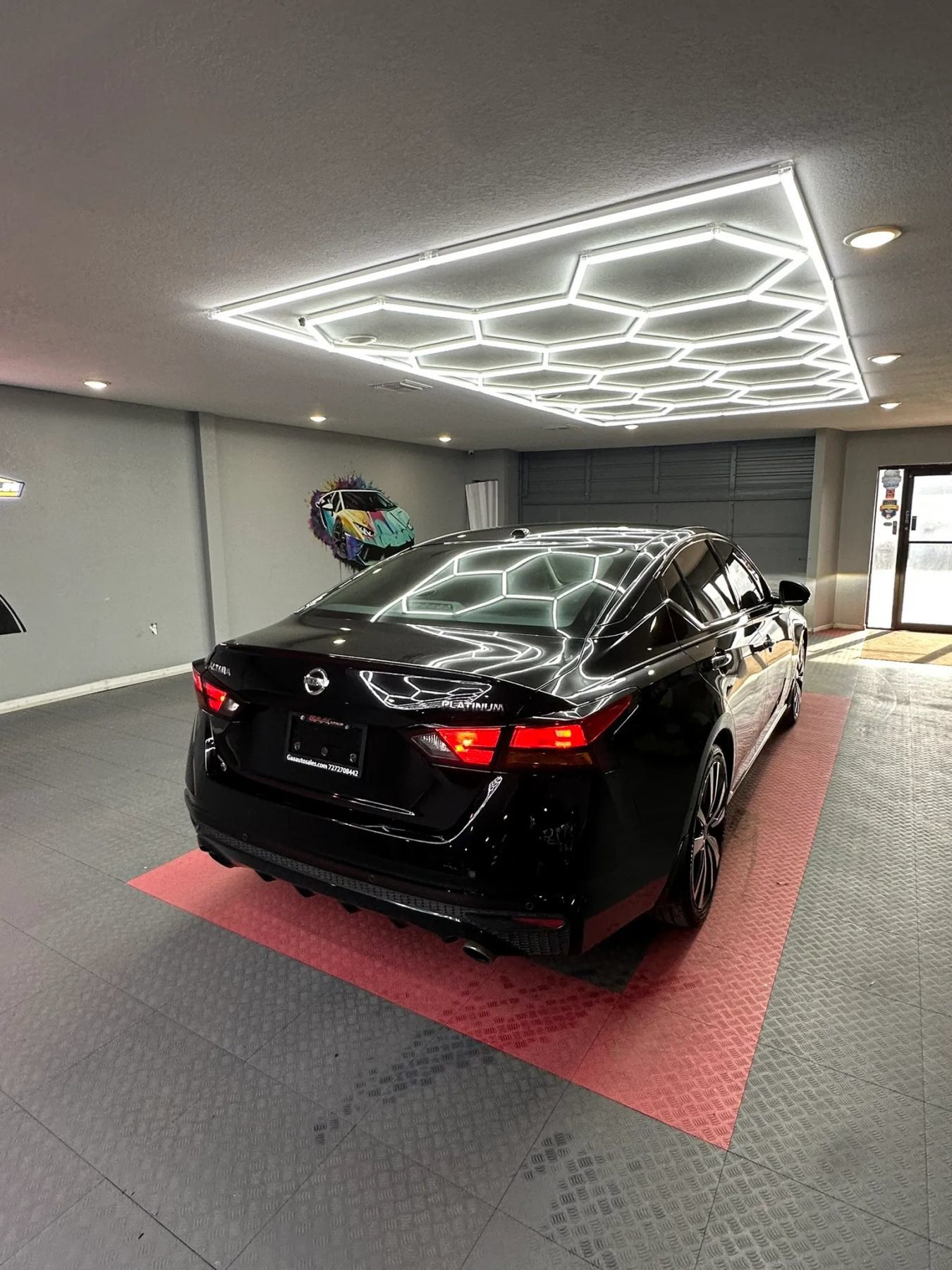Used 2019 Nissan Altima 2.5 Platinum FWD image 6