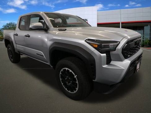 New 2025 Toyota Tacoma TRD Off-Road image 14