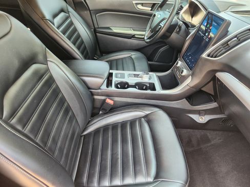 Used 2021 Ford Edge SEL AWD/4WD image 11