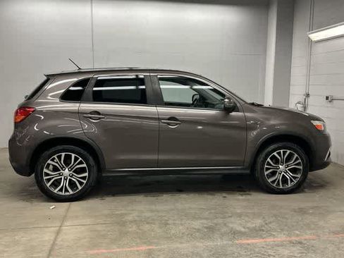 Used 2016 Mitsubishi Outlander Sport ES AWD/4WD image 3