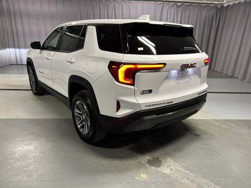 Used 2025 GMC Terrain Elevation image 5