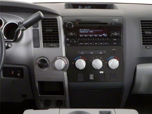Used 2013 Toyota Tundra Limited image 10