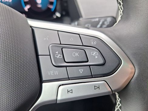 New 2026 Volkswagen Atlas Cross Sport SE image 14