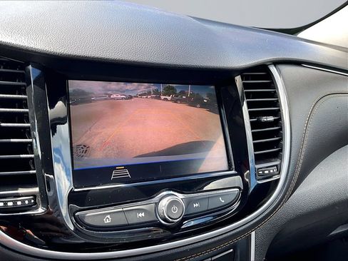 Used 2020 Chevrolet Trax LS FWD image 21